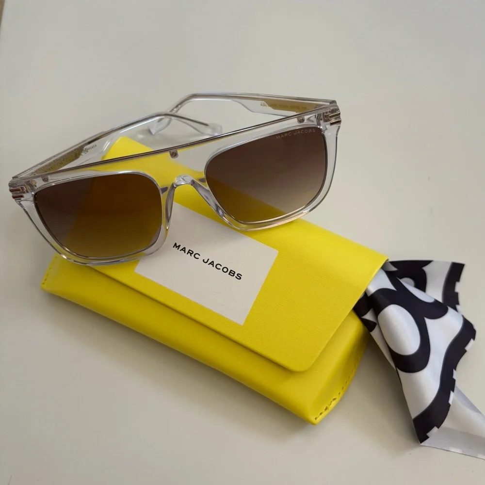 Marc Jacobs Clear Frame Sunglasses with Tinted Lenses and Yellow Case Unisex